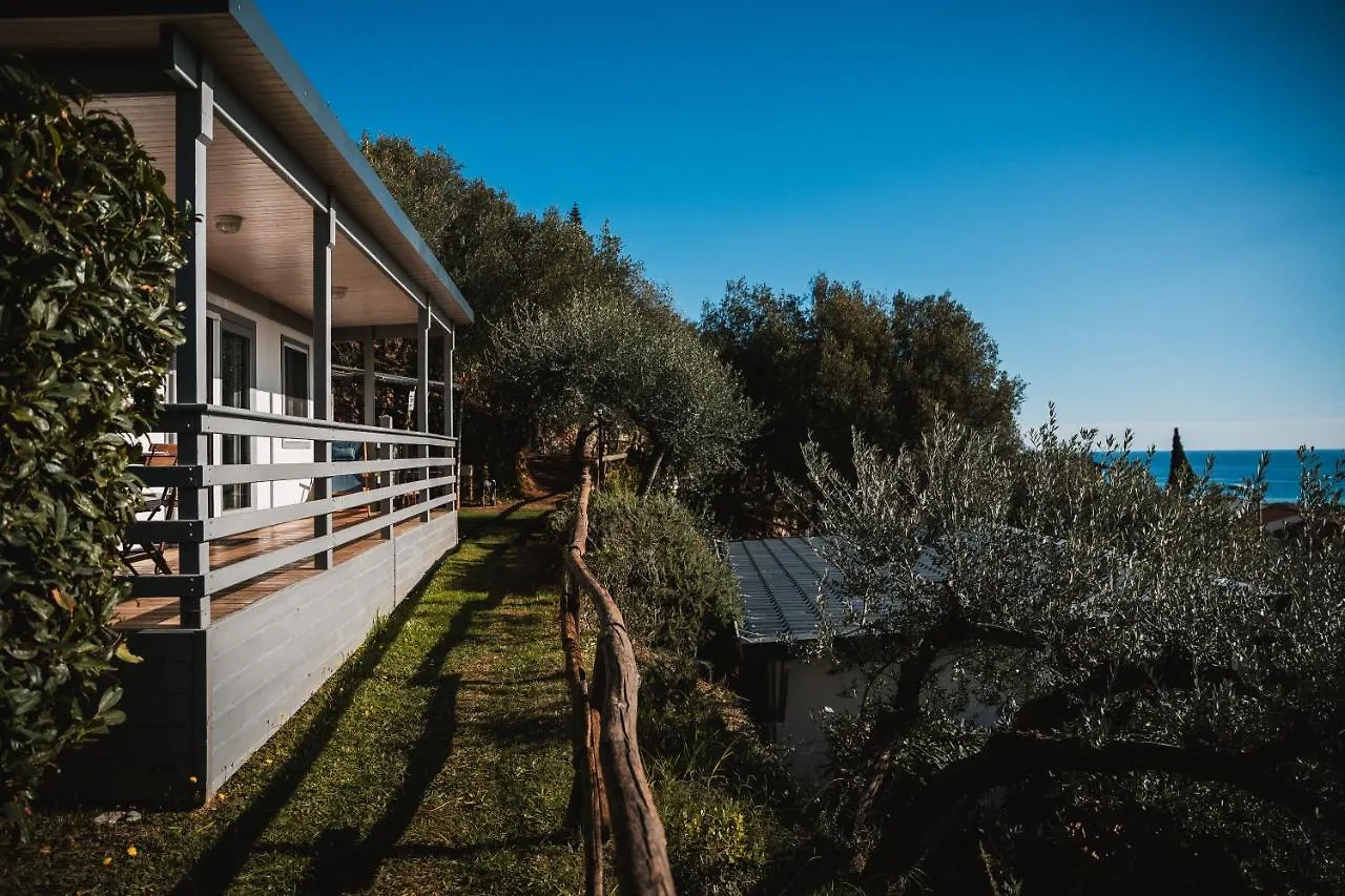 Agriturismo Rose Di Pietra Pietra Ligure 0*,