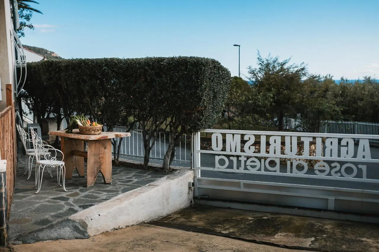 Agriturismo Rose Di Pietra Pietra Ligure Farm stay