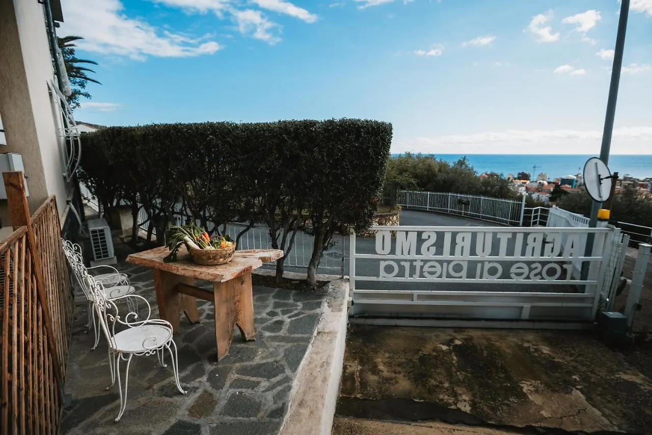 Farm stay Agriturismo Rose Di Pietra Pietra Ligure